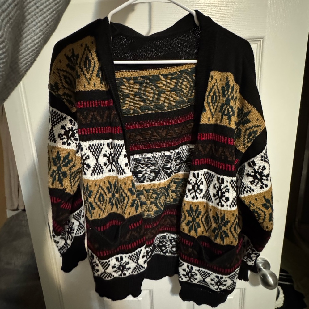 Vintage patterned Sweater cardigan